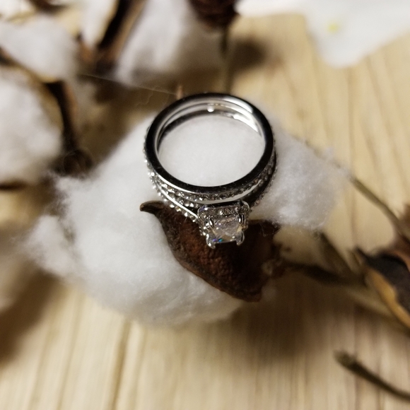 💍💍Gorgeous 2pc Set Engagement Ring CZ💍💍 - Picture 13 of 13